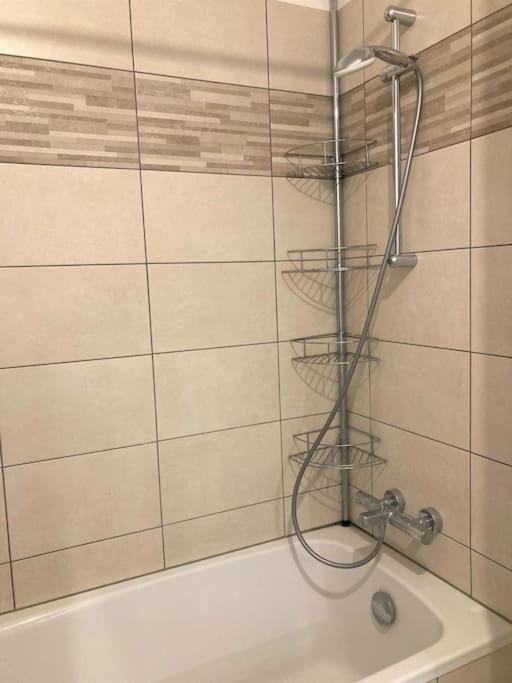 Appartement 87 M2 - 3 Chambres - 6 Personnes - Proche Paris - Parking Gratuit อานีแย-ซูร์-แซน ภายนอก รูปภาพ